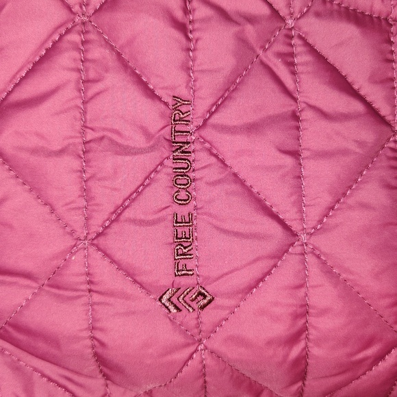 🌺FreeCountry vest🌺 Burgundy Color. Womens Large - Picture 2 of 6